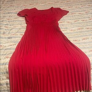 Elegant Red Pleated Dress